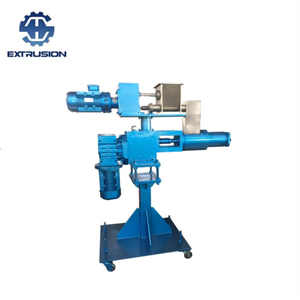 Seitenfutter für die Twin -Schrauben -Extrudermaschine in Plastik -Extrusionslinie